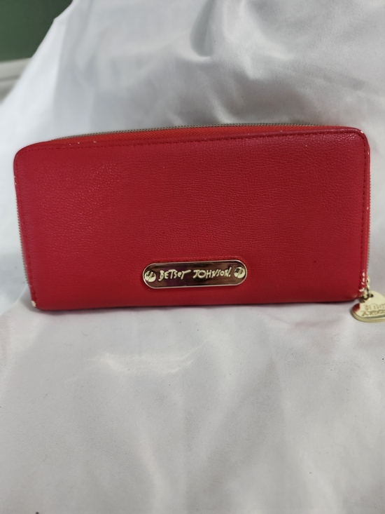 Betsey Johnson Red Zip Wallet with Leopard Bow Accent - Picture 4 of 12